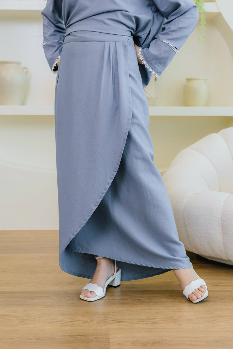 MAYA KURUNG IN PERIWINKLE