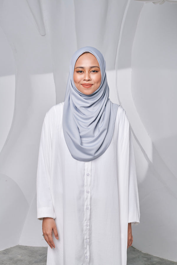 Semi-instant Jersey Shawl in Light Gray