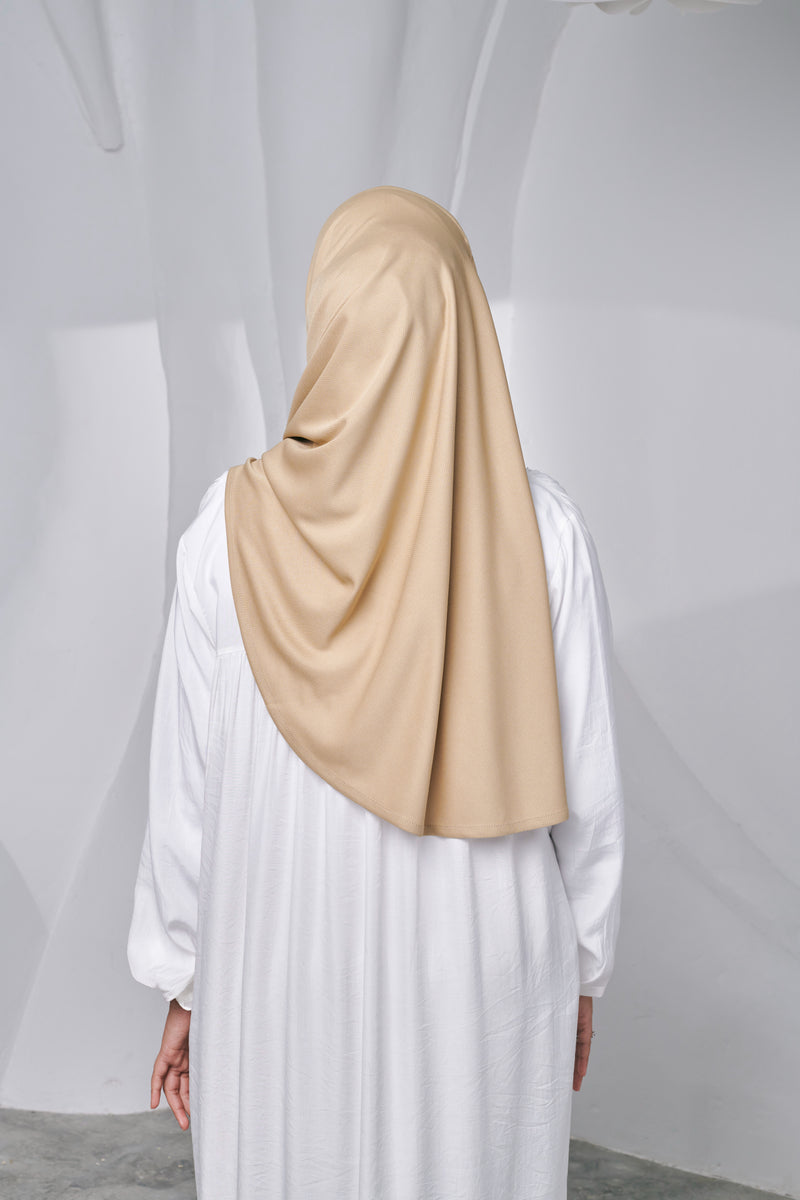 Semi-instant Jersey Shawl in Beige