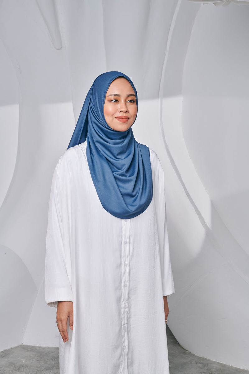 Semi-instant Jersey Shawl in Ashy Blue