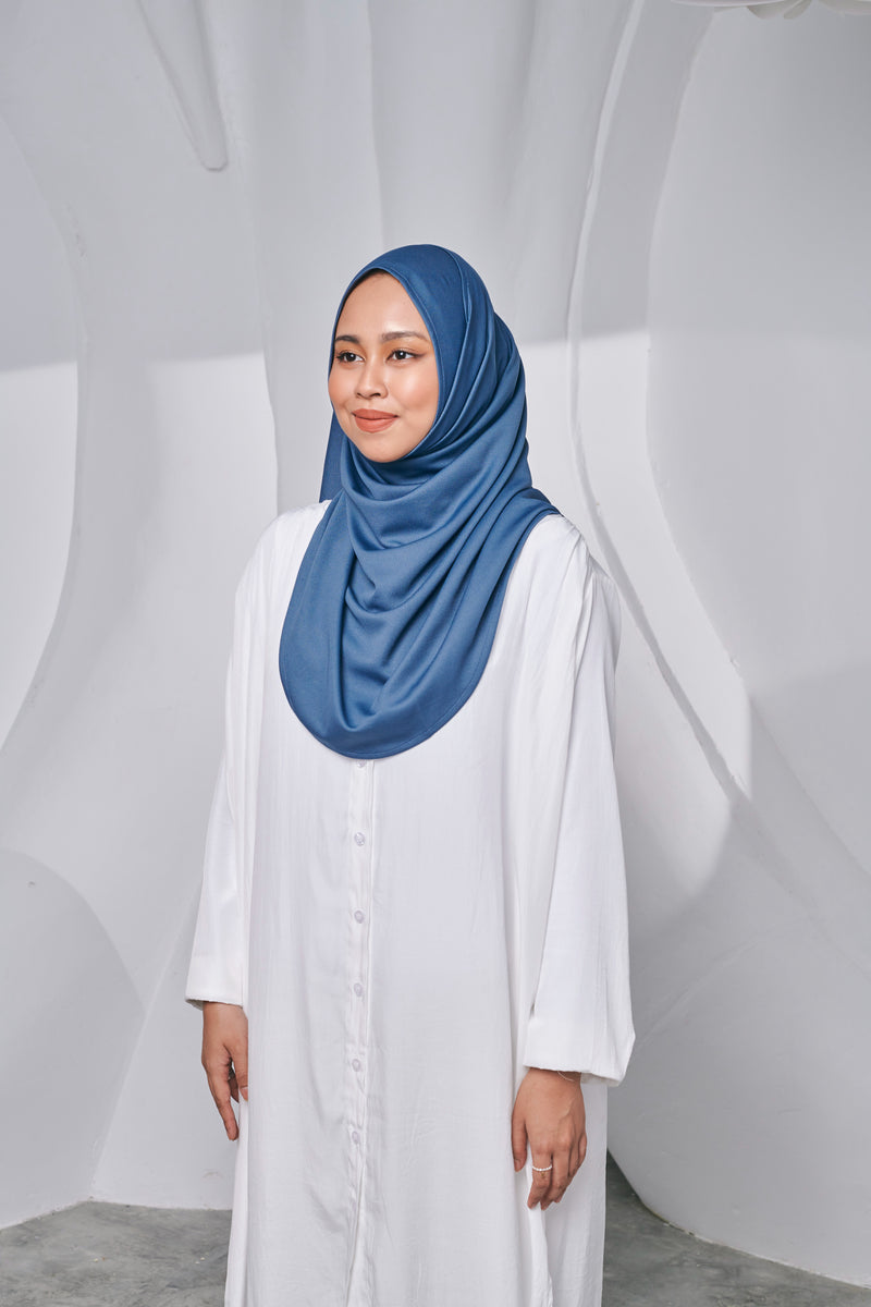 Semi-instant Jersey Shawl in Ashy Blue