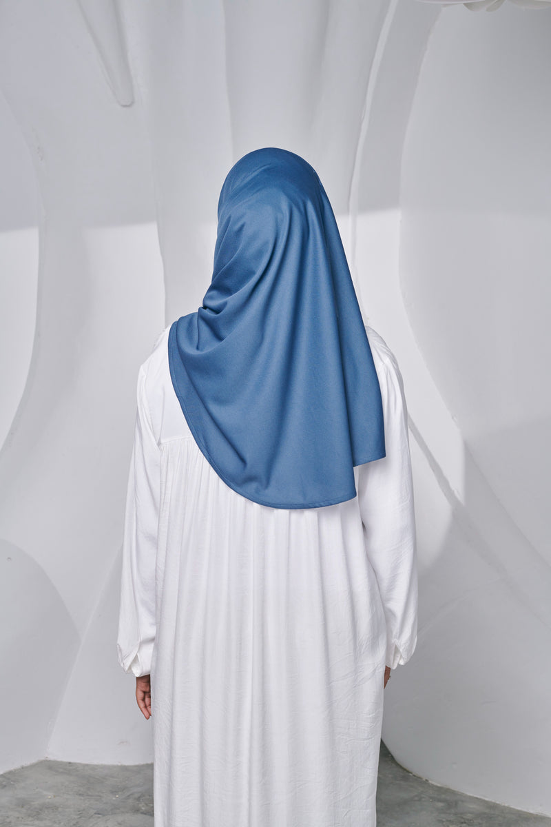 Semi-instant Jersey Shawl in Ashy Blue